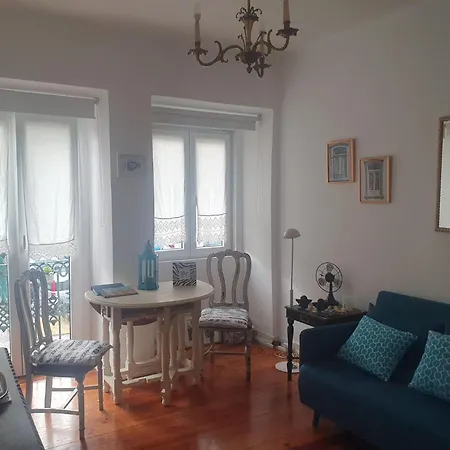 Apartamento April Bridge House *