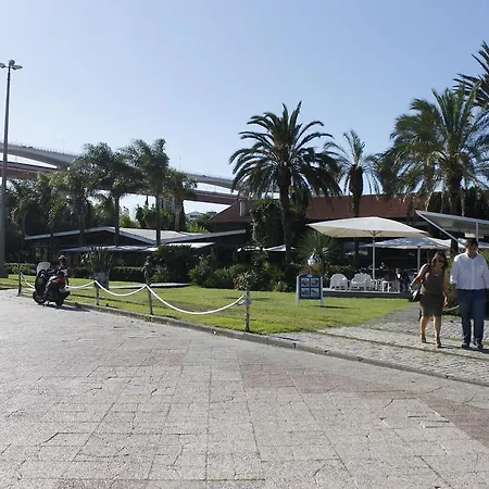 Apartamento April Bridge House