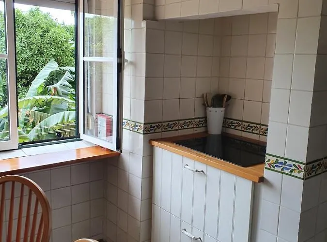 April Bridge House Apartament *