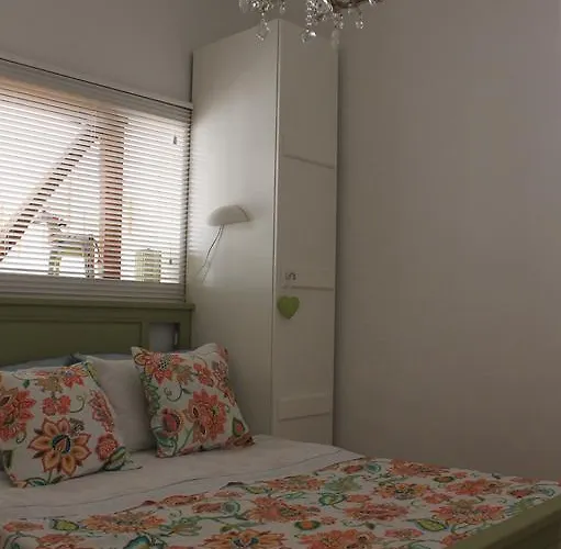 Apartamento April Bridge House *