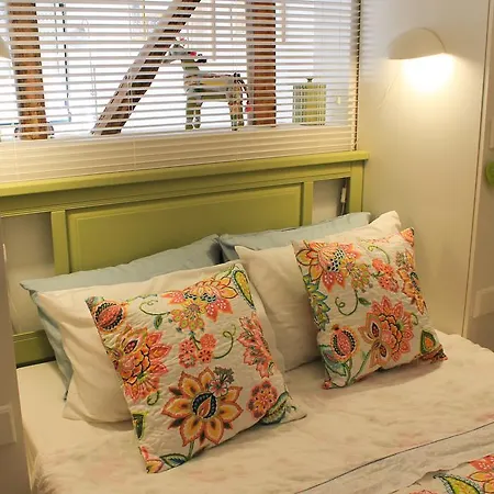Apartamento April Bridge House